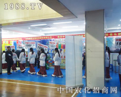 �r(n��ng)�����̾W(w��ng)�đ�(zh��n)ʿ���������w���¸��_��ǰ�M(j��n)��·