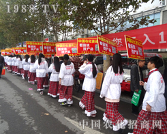 ���ϋ�ѽ զ�@ô��С���(y��ng)��