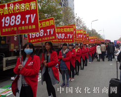 �Ϸ�ֲ���������r���W�٬F(xi��n)Ӣ���L��